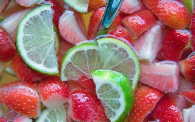 Incorpora frutas bajas en azúcar en tu dieta